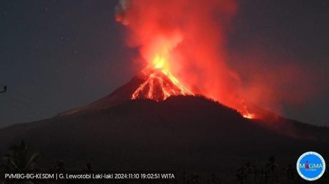 
					Gunung Lewotobi Laki-laki NTT. (Dok. Pusat Vulkanologi dan Mitigasi Bencana Geologi)