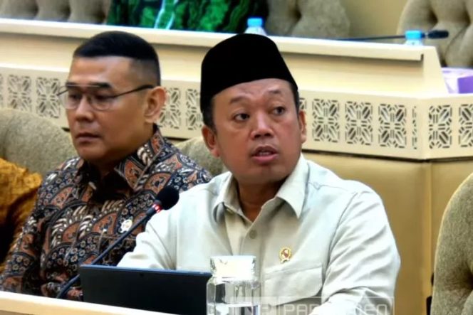 
					Nusron Wahid, Menteri ATR BPN (YouTube TVR Parlemen)
