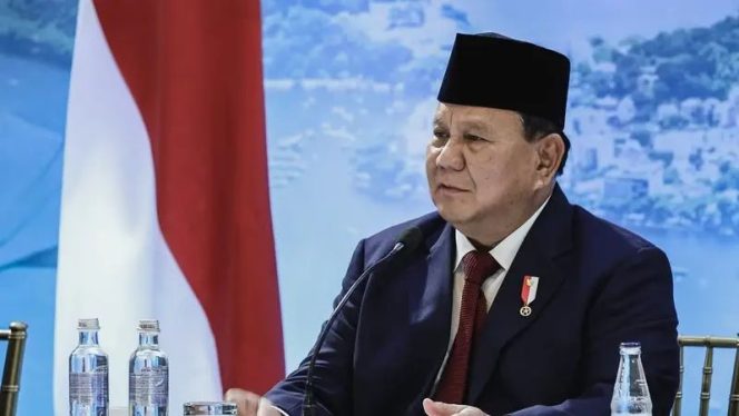 
					Presiden Prabowo Subianto melakukan pemangkasan anggaran Kementerian Dasar dan Menengah (Kemendikdasmen) sebesar 8 Triliun (K/L).(Foto: Dok. Instagram @prabowo)