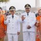 Pramono Anung dan Rano Karno di dampingi isteri masing-masing usai dilantik oleh Presiden Prabowo Subianto pada Kamis, (20/2/2025) sebagai Gubernur Jakarta dan Wakil Gubernur Jakarta terpilih periode 2025-2030. (Foto:ist)